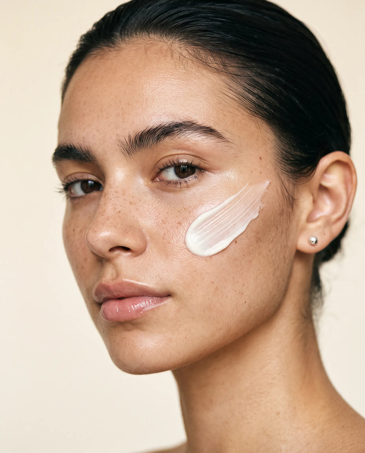 THE CLARIFYING SERUM